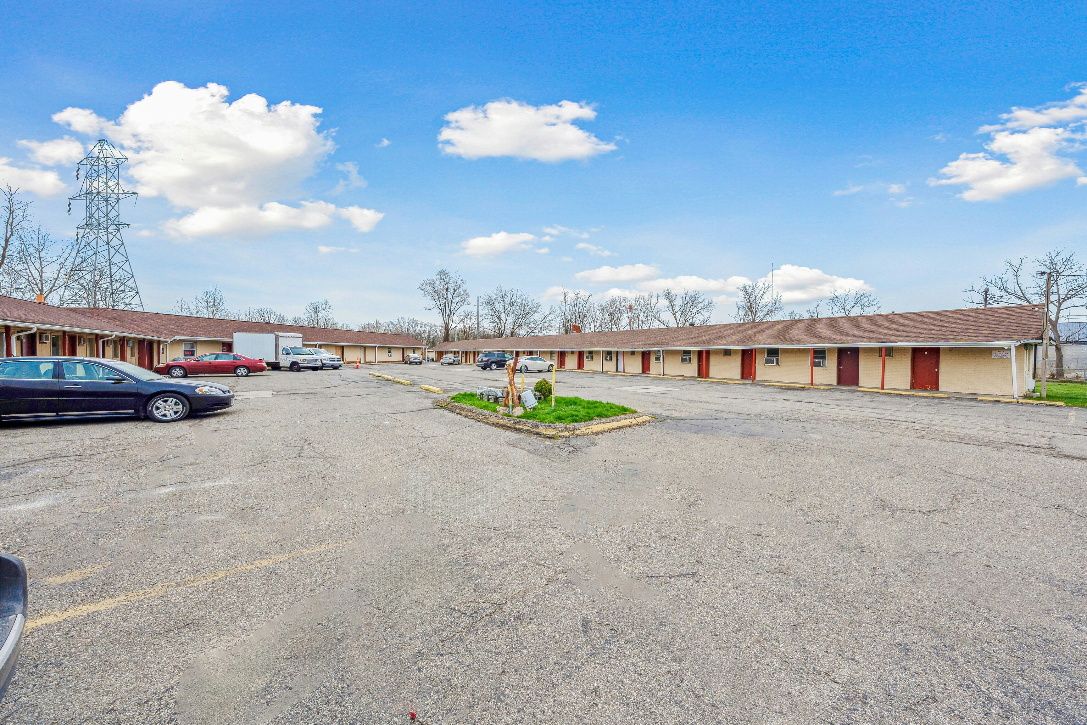 Flint Motel by OYO MI Near I-475 63/70