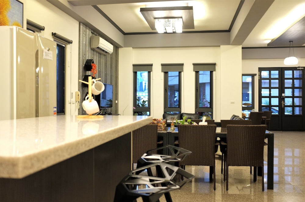 Ing Hostel 32/44