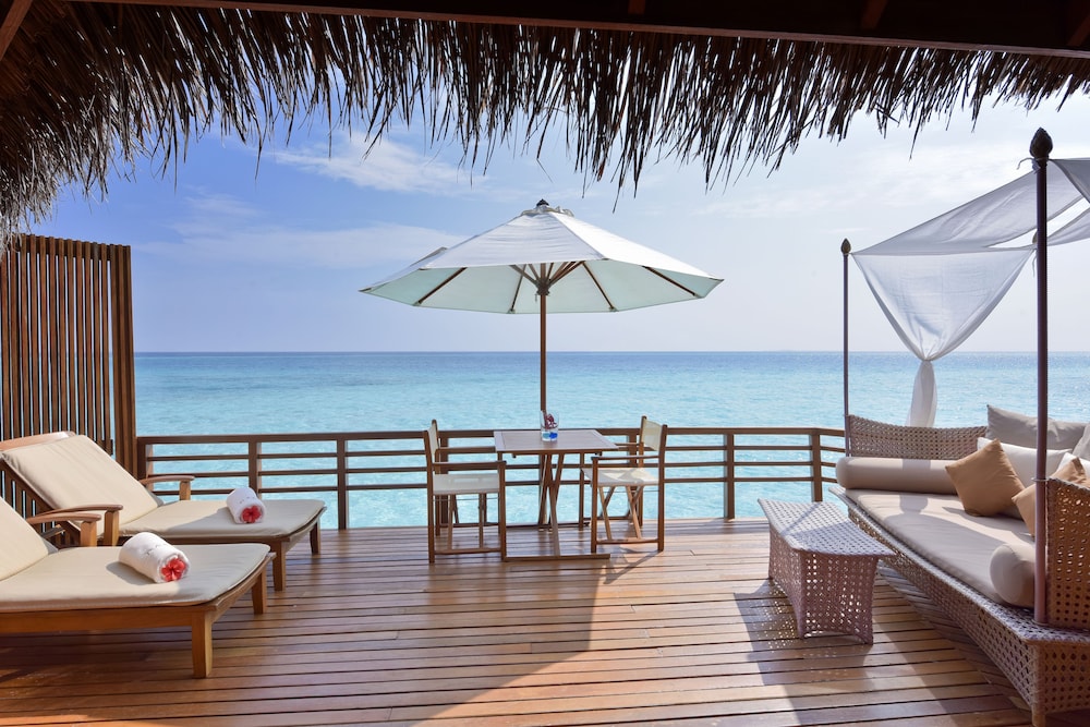 Baros Maldives 83/115