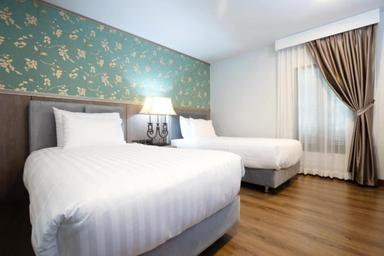 Superior, Double or Twin Bed, No Window