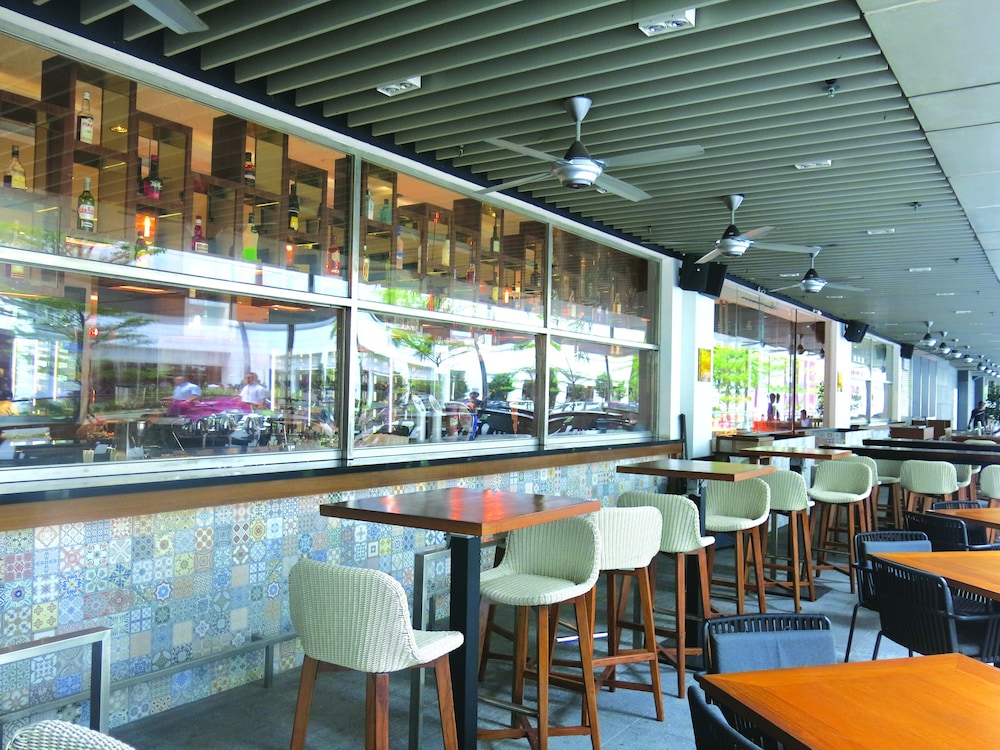 Amara Singapore 42/59