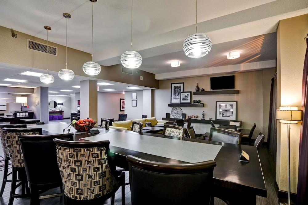 Hampton Inn Knoxville Airport 56/75