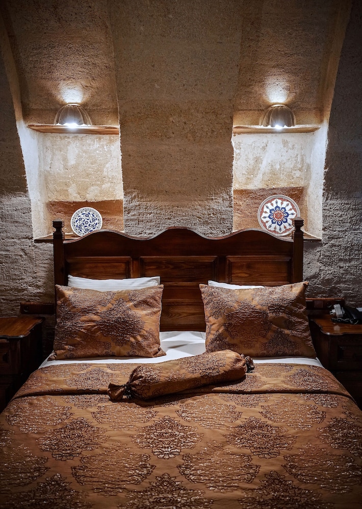 Melis Cave Hotel 24/50