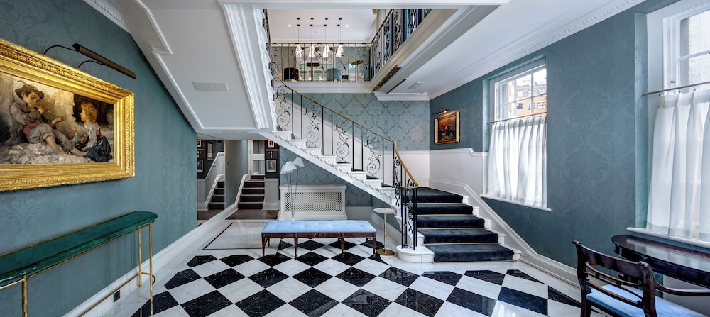 No 30 Knightsbridge 46/53