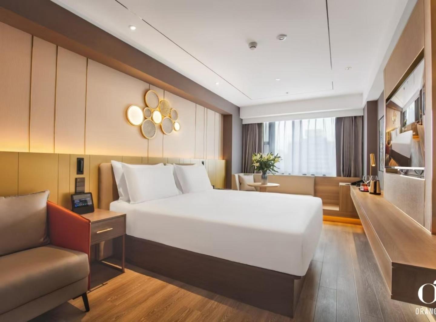 Orange Hotel (Beijing Yansha Liangma River) 7/50
