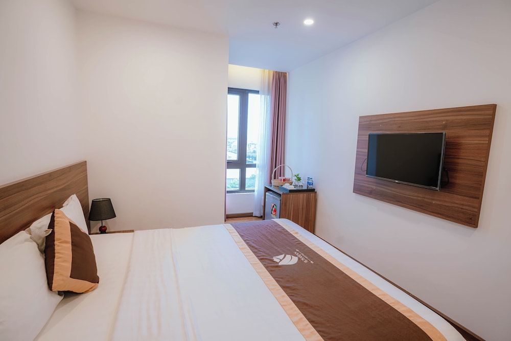 Rosarian Hotel 20/40