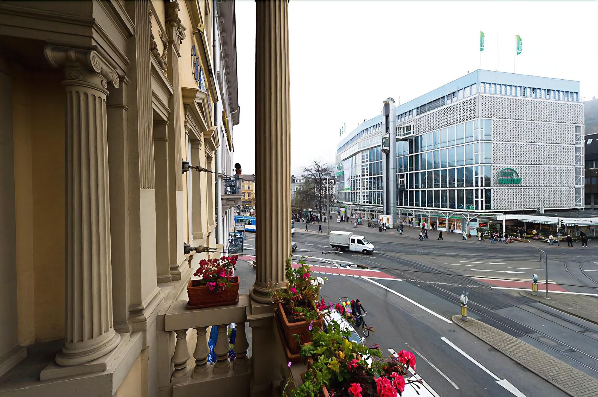 Denner Hotel 93/100