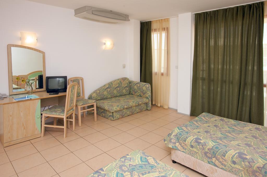Hotel Longosa Garden 15/33