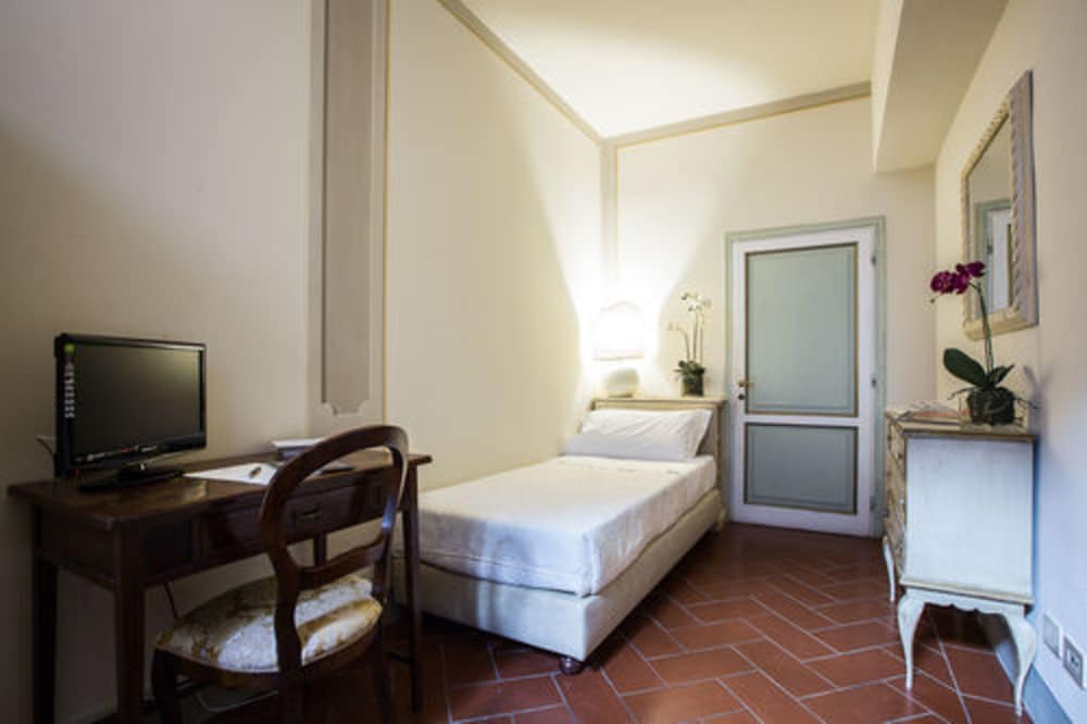 Hotel Burchianti 3/66