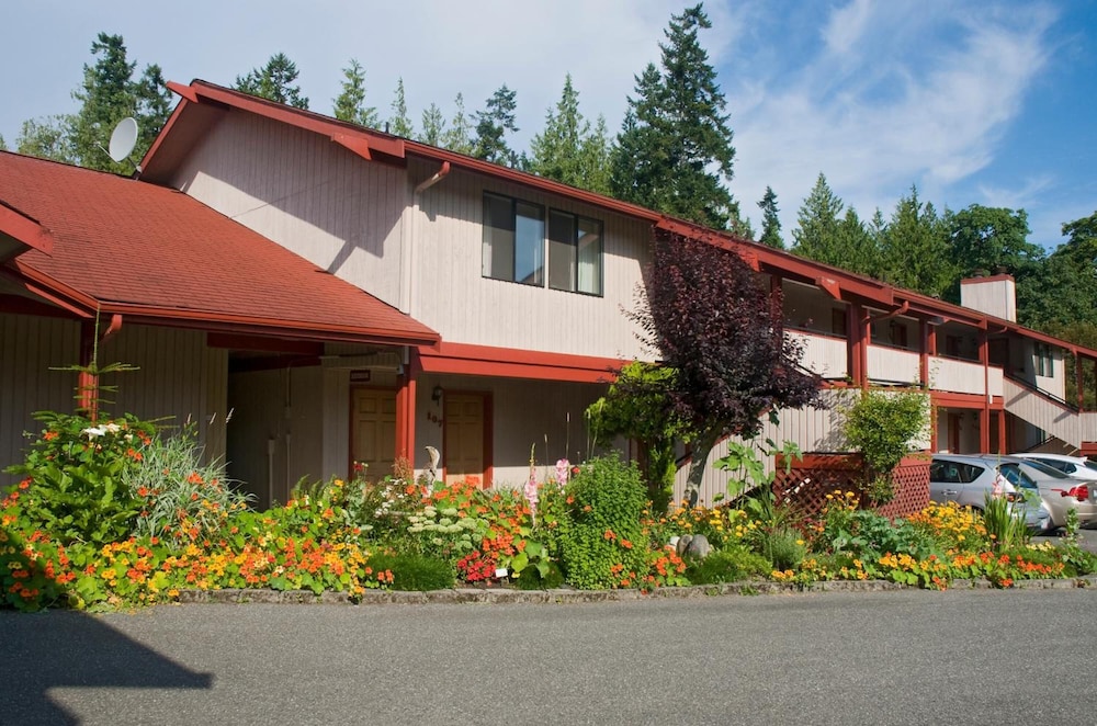Sequim Bay Lodge 1/43