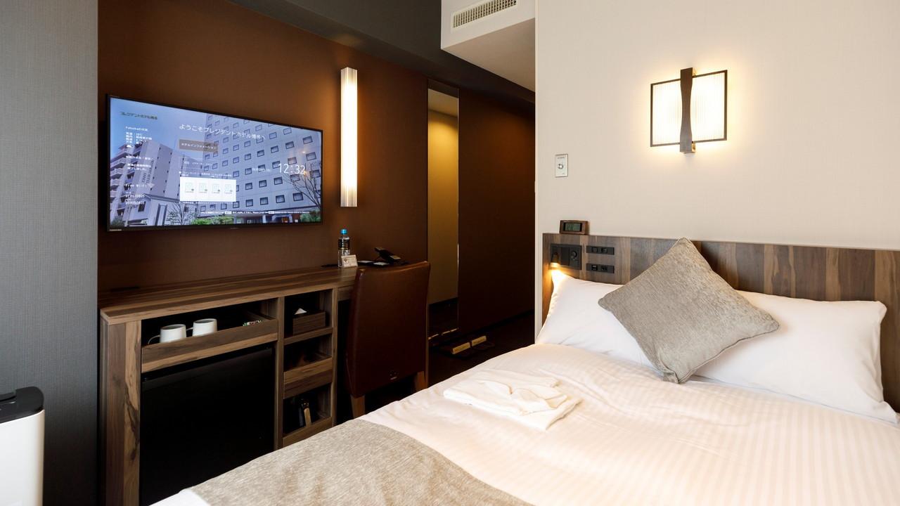 Room, Single, Electronic Cigarette Only