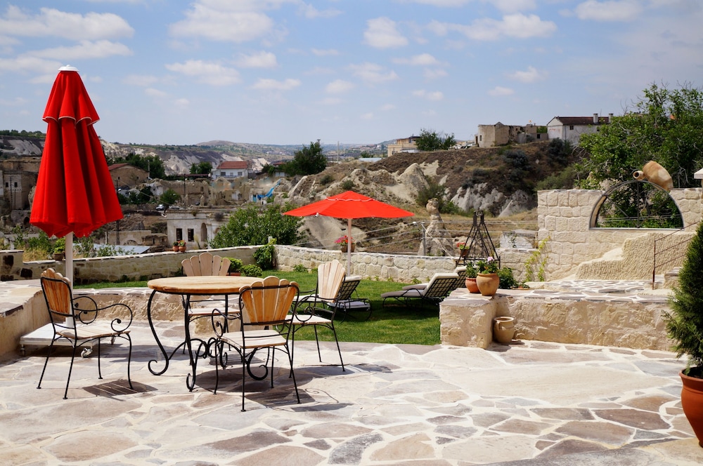Hezen Cave Hotel 27/50