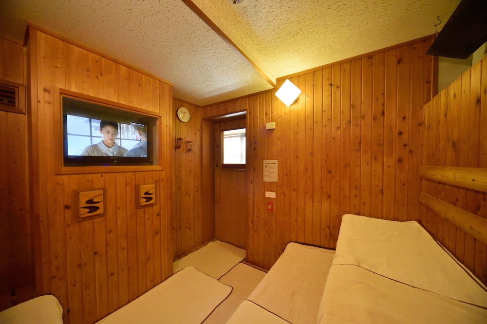Dormy Inn Sapporo Annex 33/37