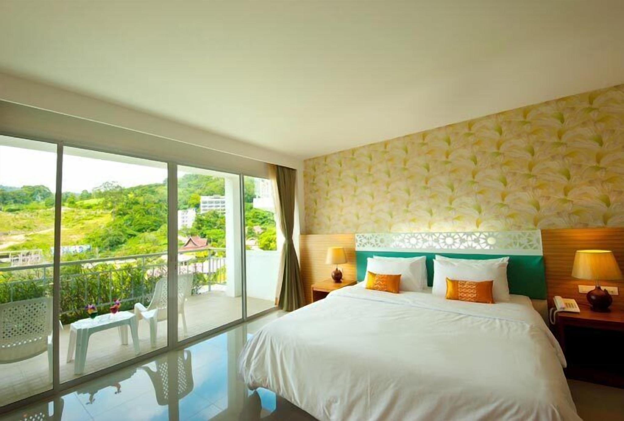 Garden, Deluxe, Double Bed