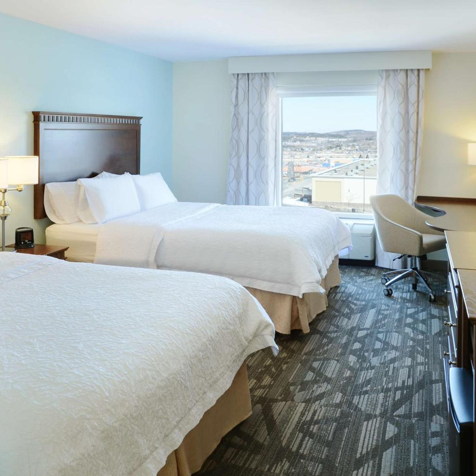 Room, King Bed, 2 Queen Beds
