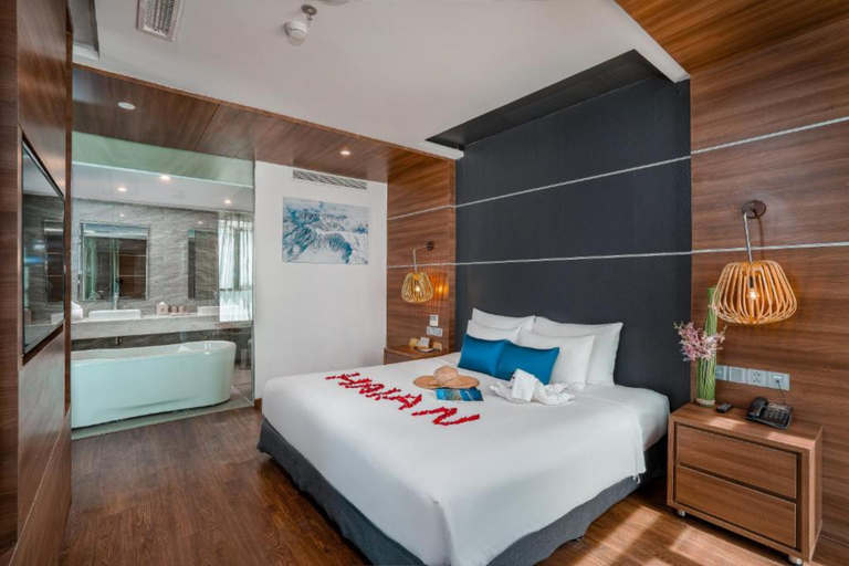 Suite, Ocean Front