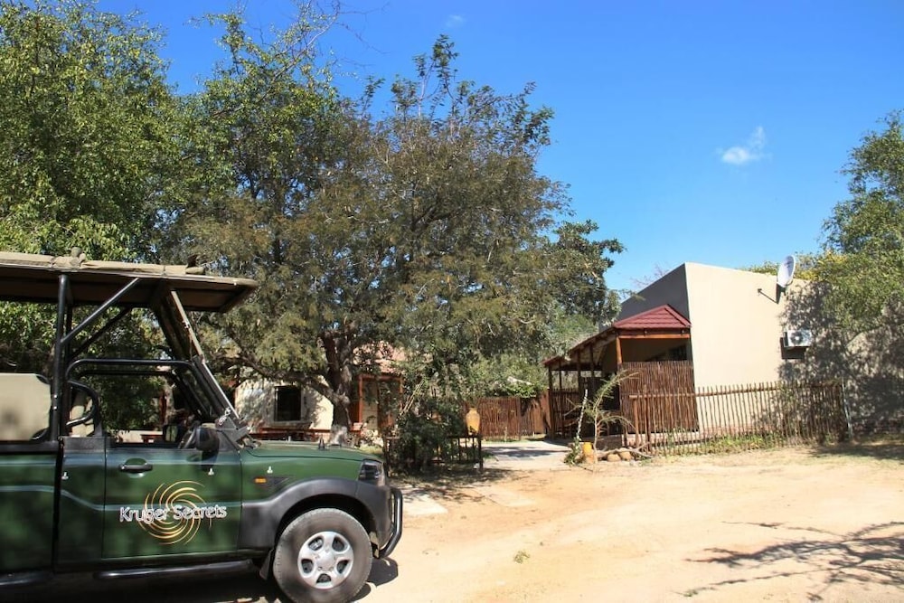 Turaco Lodge 32/47
