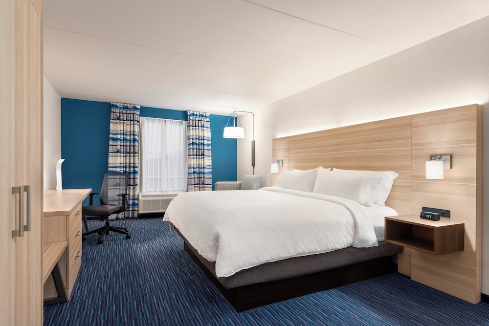 Holiday Inn Dumfries Quantico Center 18/42