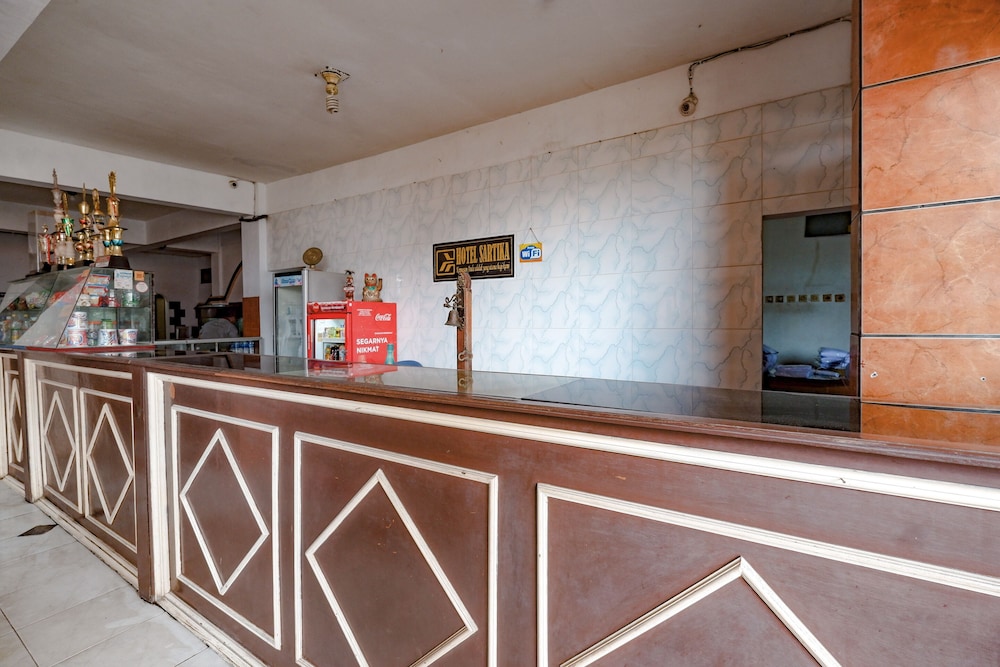 OYO 2855 Sartika Hotel Pati 7/42