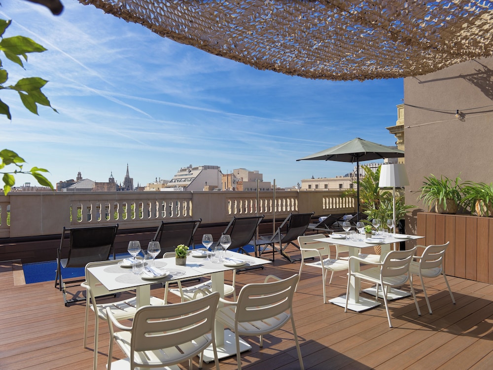 H10 Urquinaona Plaza Hotel 57/72