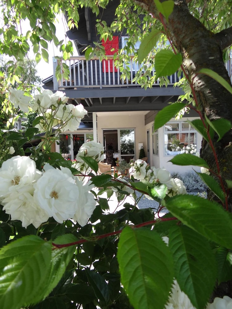 Chalet Queenstown 37/44