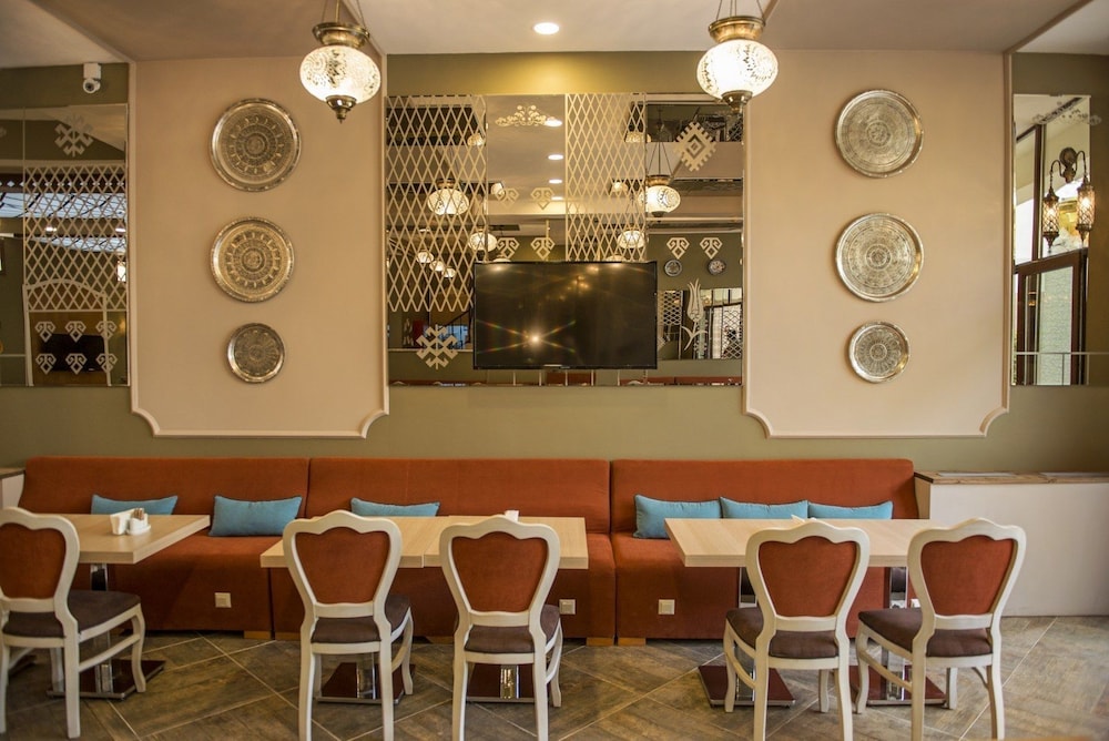 La Vie Konak Hotel 19/21