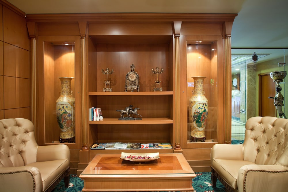Lobby at Oran Hotel, ISTANBUL