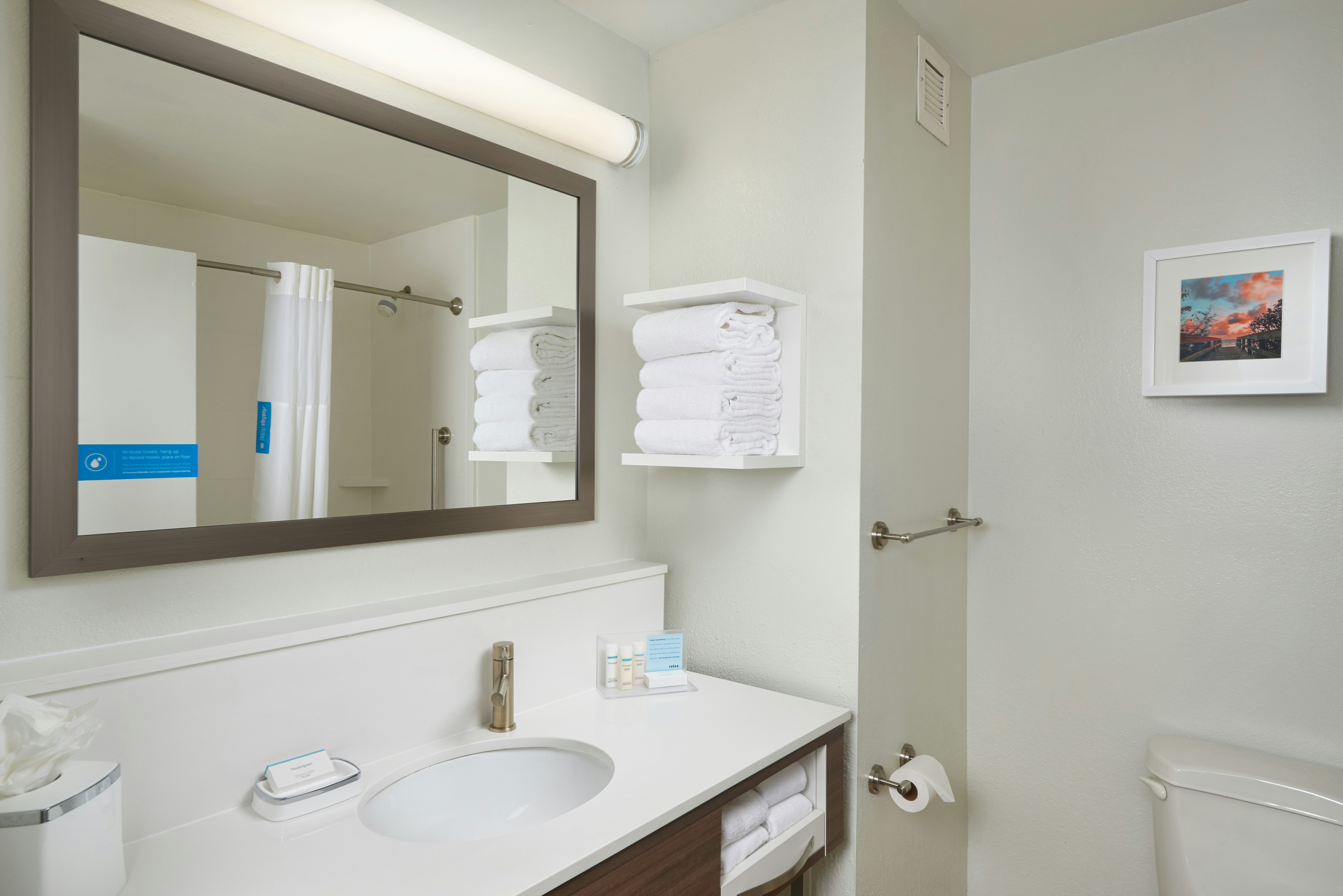 Study, King Bed, Balcony، Hampton Inn Jupiter/Juno Beach 3/3