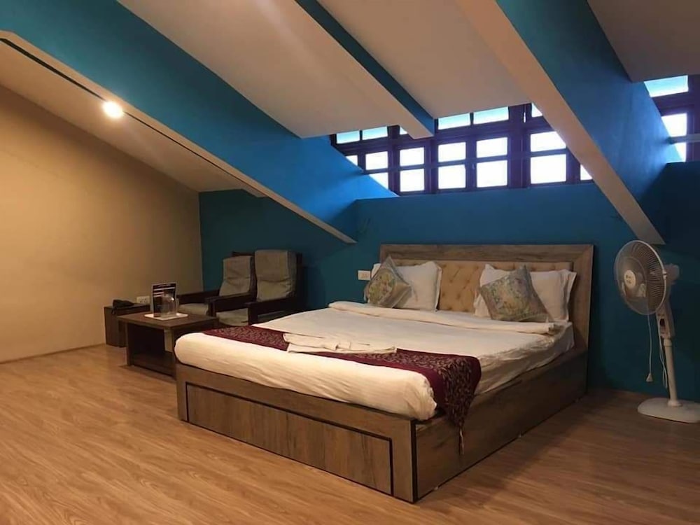 Hotel Oak Ridge Gangtok 7/17