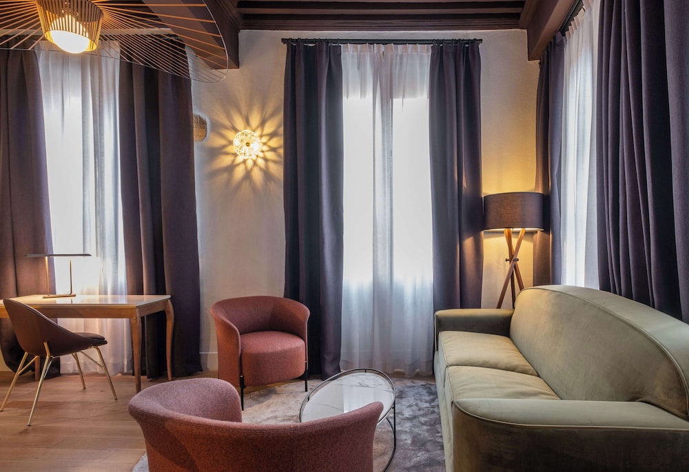 Cour des Loges Lyon, A Radisson Collection Hotel 52/79