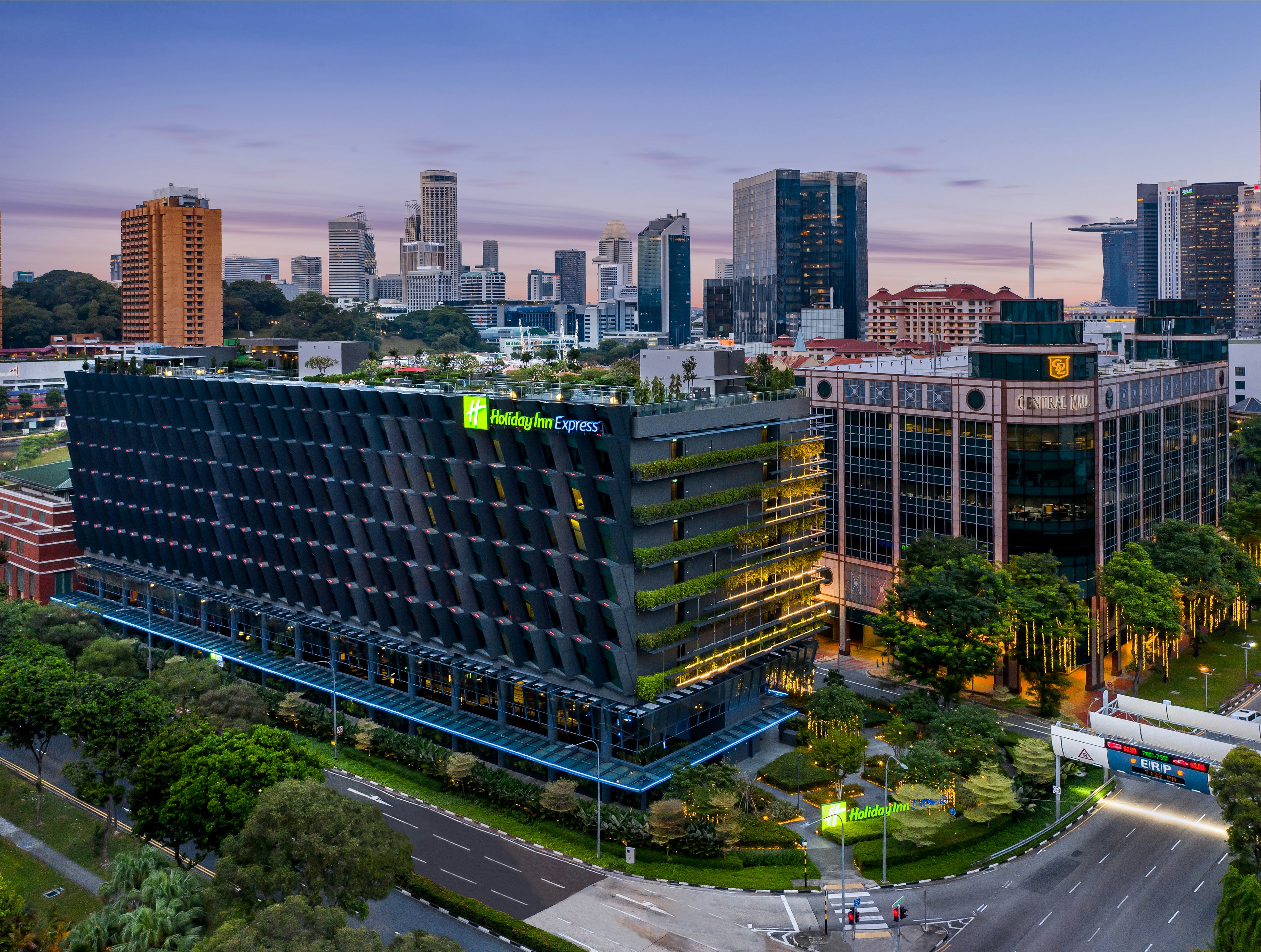 Holiday Inn Express Singapore Clarke Quay 3/48
