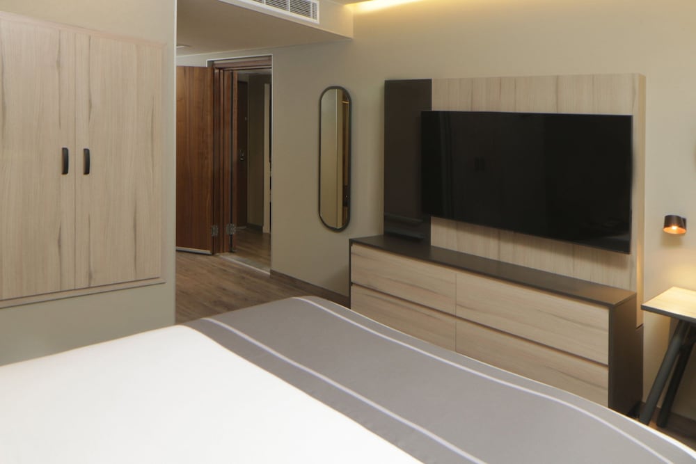 City Express Plus By Marriott Guadalajara Providencia 10/41