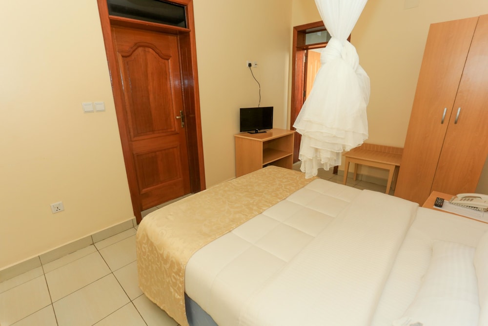 Faraja Hotel 12/50