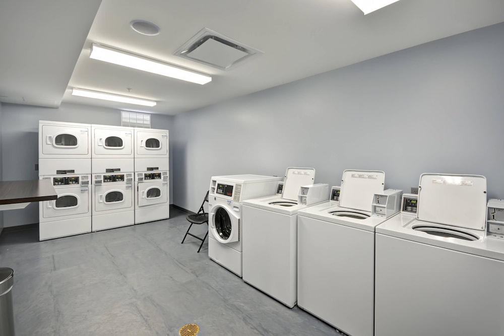 TOWNEPLACE SUITES CRANBURY SOUTH BRUNSWICK 27/50
