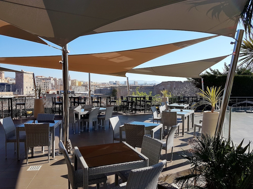 Novotel Marseille Vieux Port 55/73