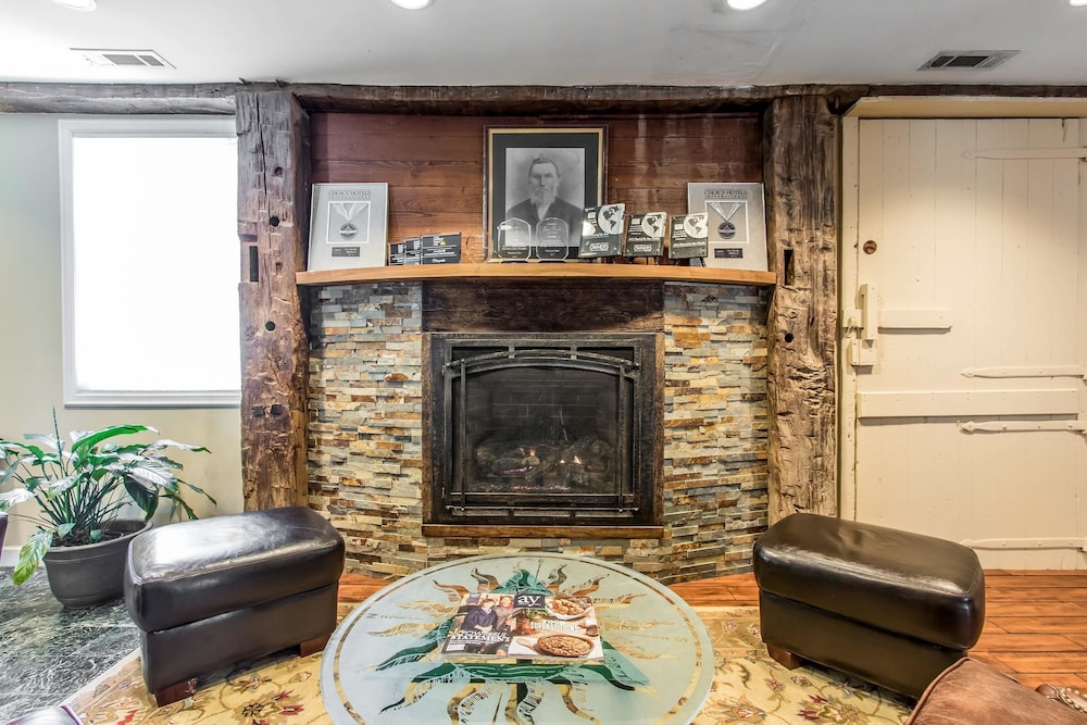Inn at the Mill, an Ascend Collection Hotel 31/43