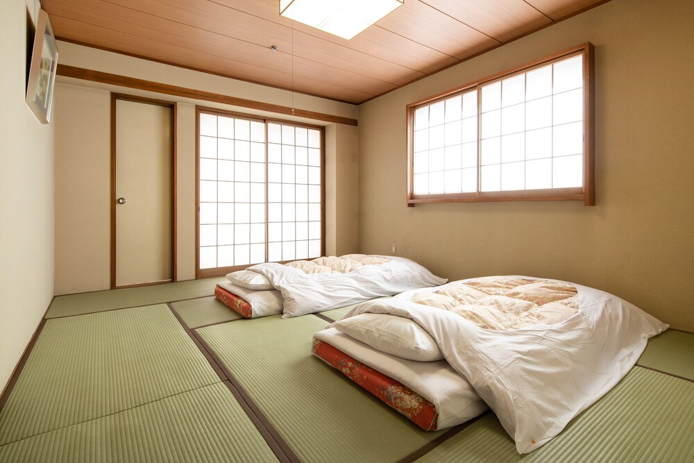 AKAKURA HOTEL 18/49