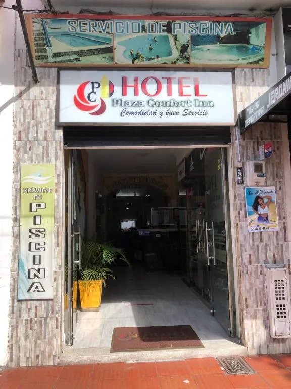 Hotel Plaza Confort Inn 2/44