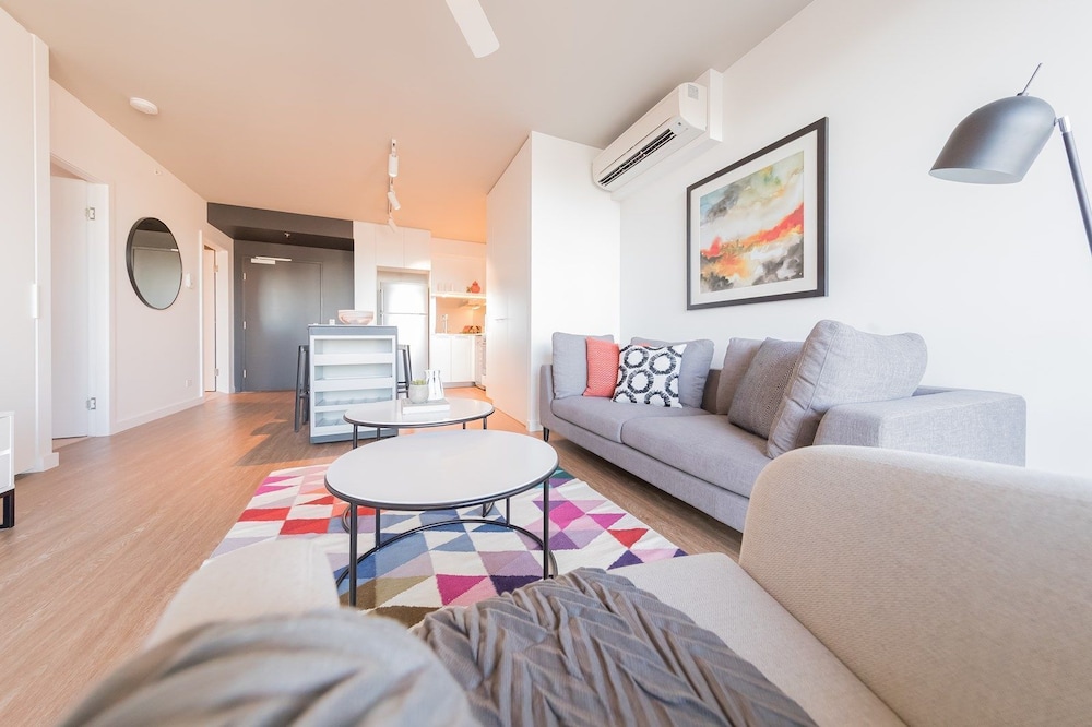 Kingstreet Residences 22/40