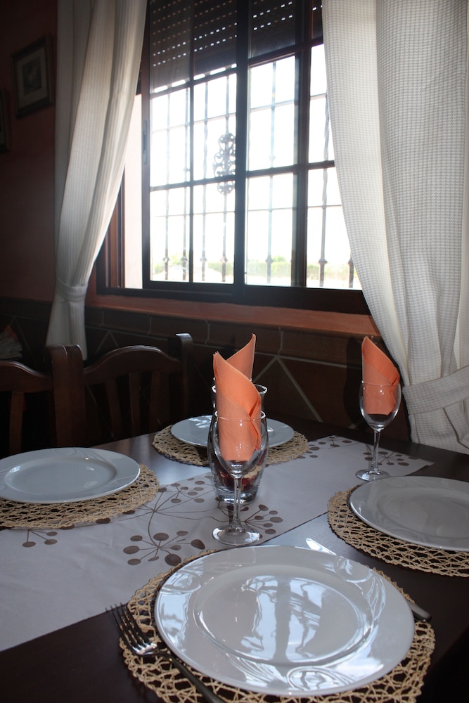Hotel Restaurante La Plata 60/60