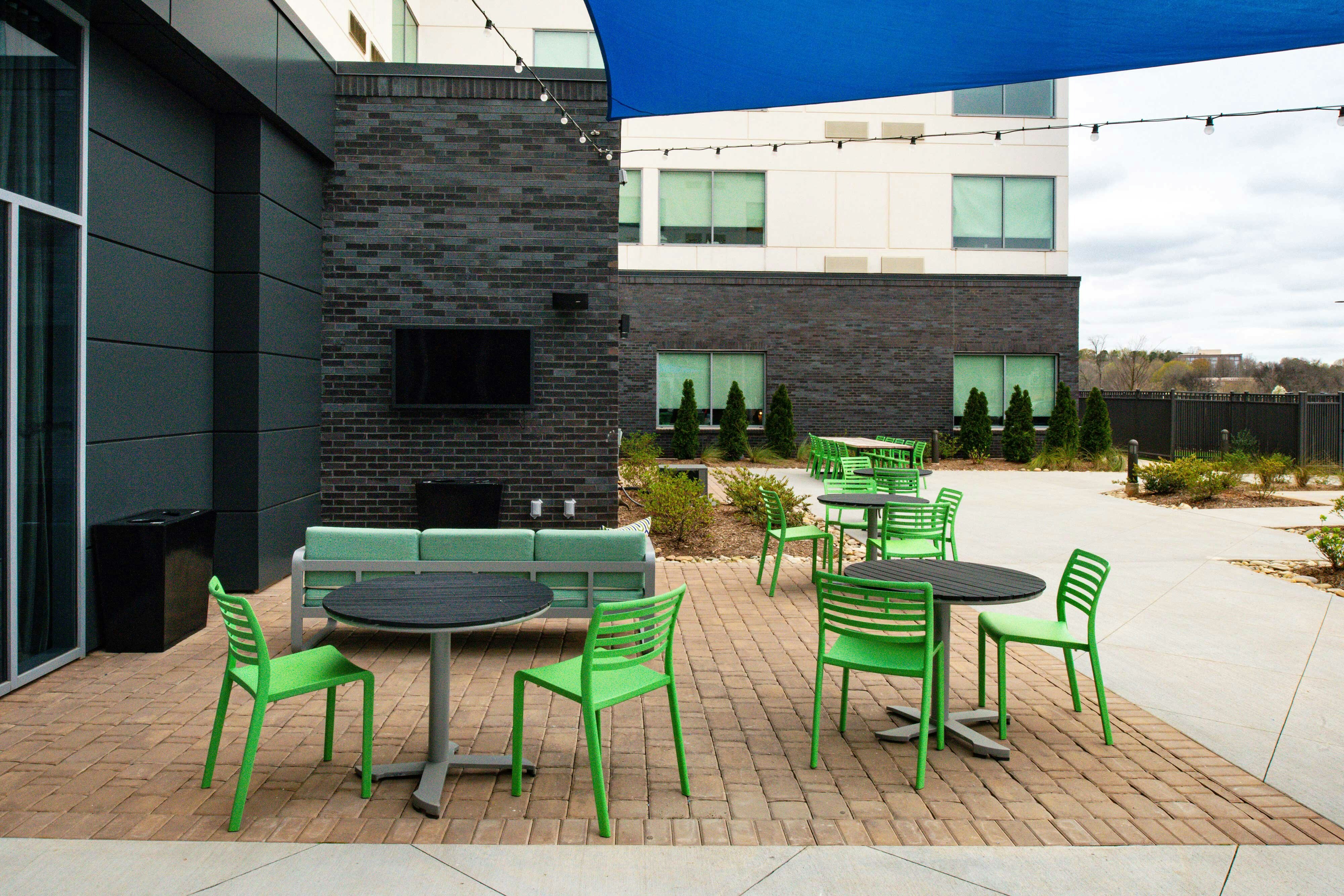 Aloft Charlotte Airport 12/17