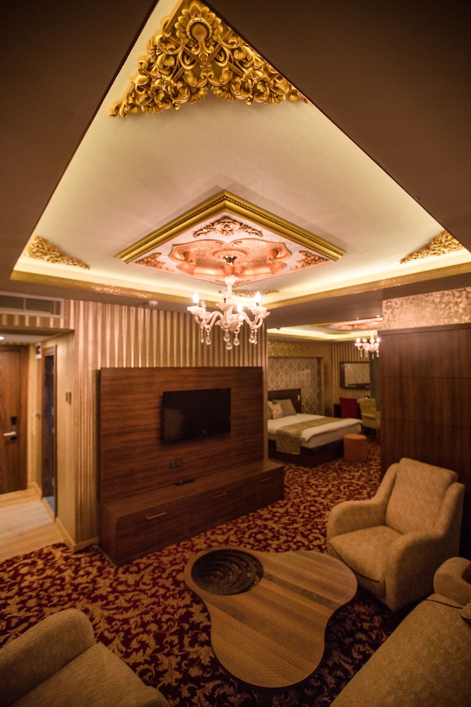 Can Deluxe Hotel 19/25