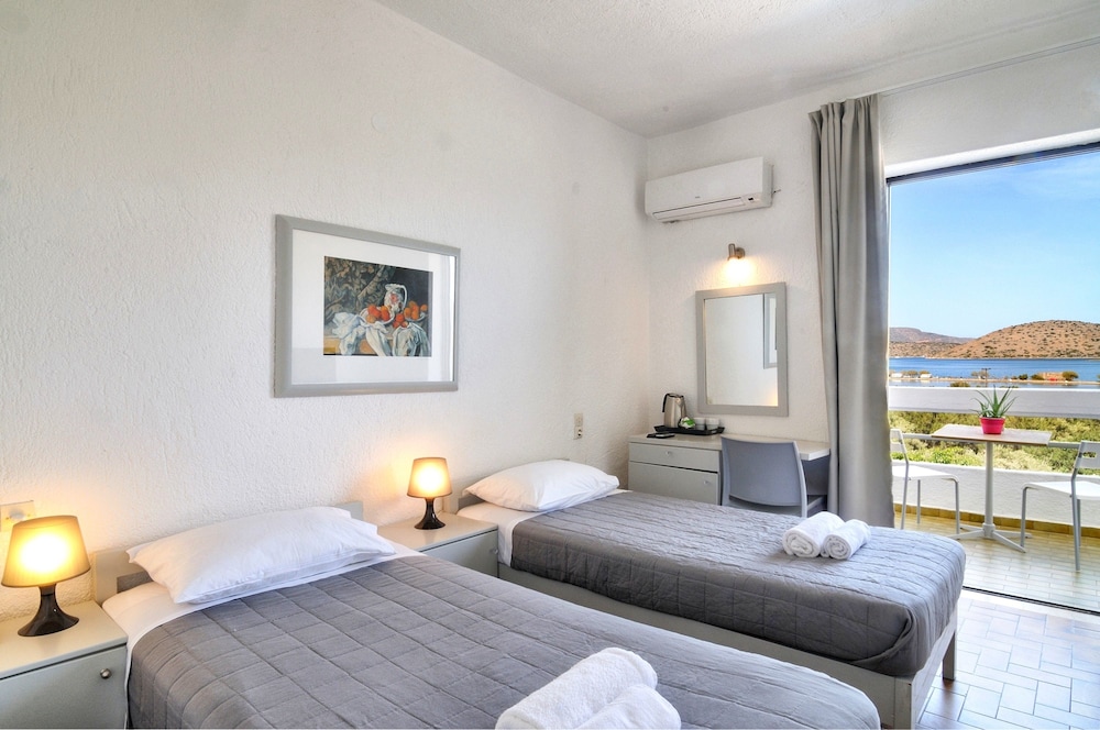Elounda Krini Hotel by GHH 40/79
