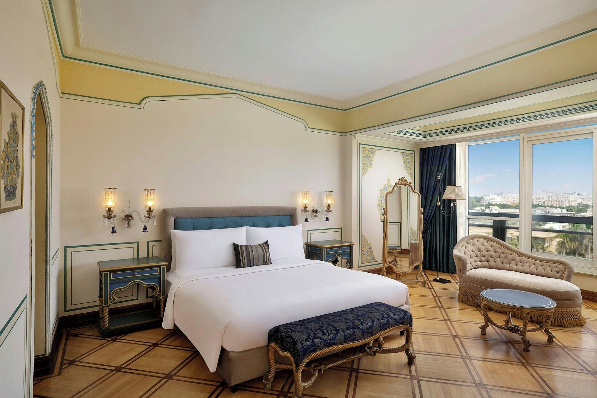 1 Bedroom, Presidential, Suite, Golf Course View, Lounge Access