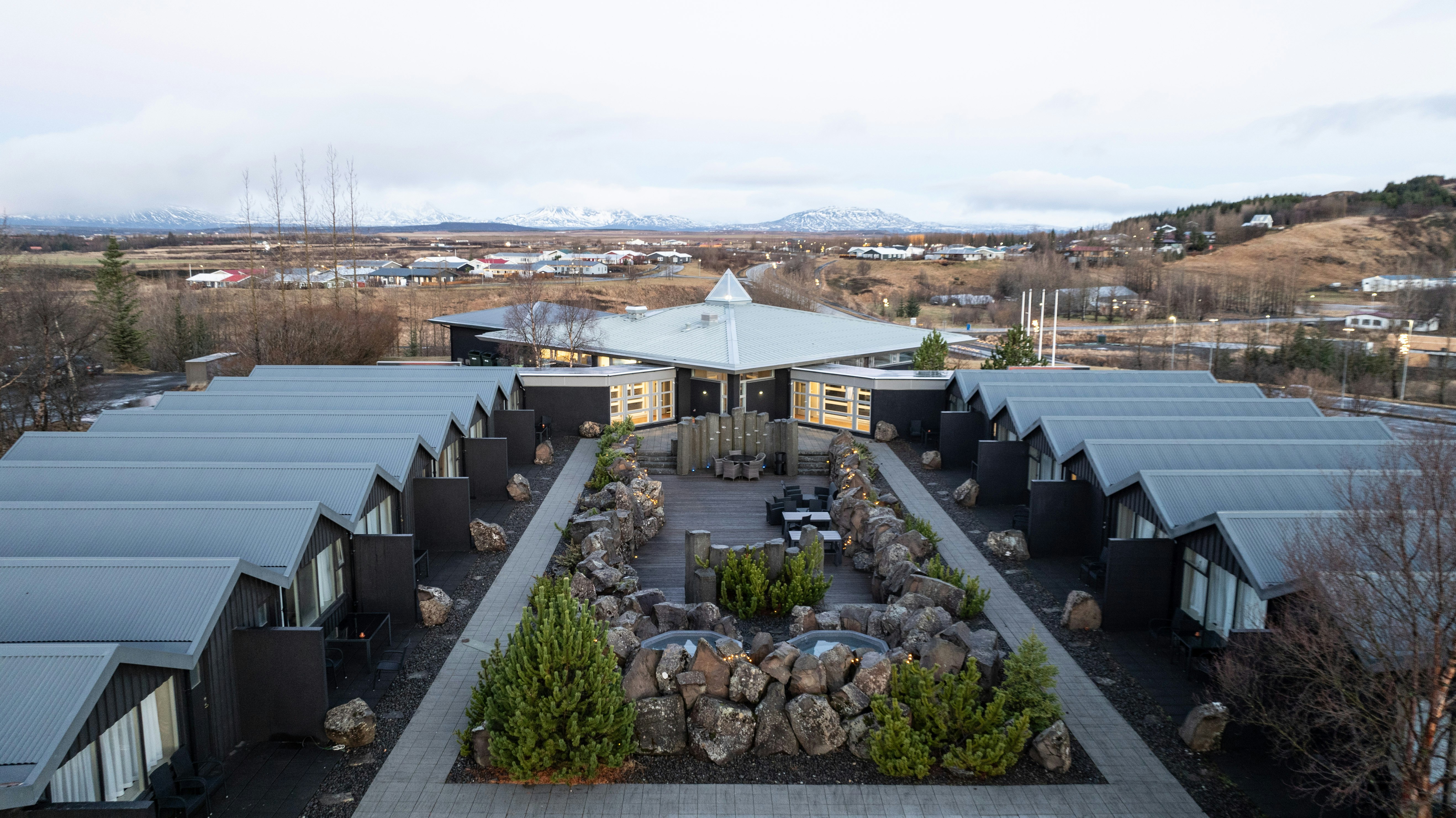 The Hill Hotel at Fludir 30/34