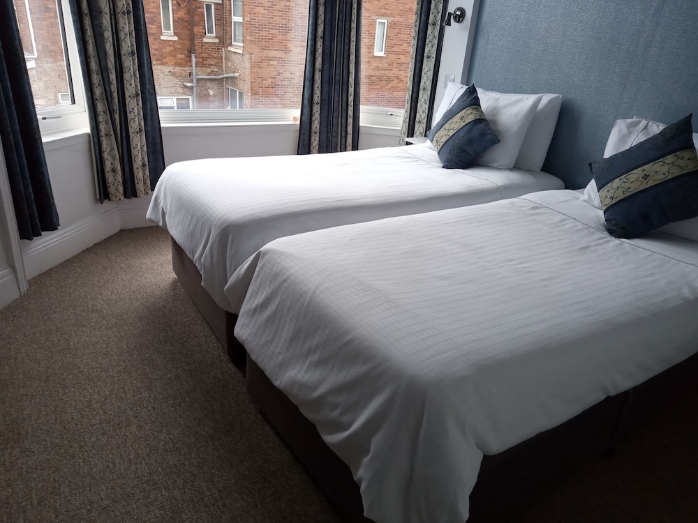 Carrington Guest House 16/50
