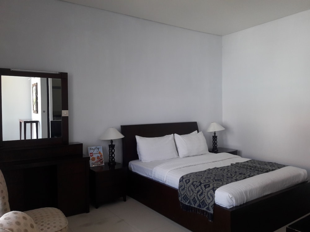 The Radiant Hotel Spa 15/50