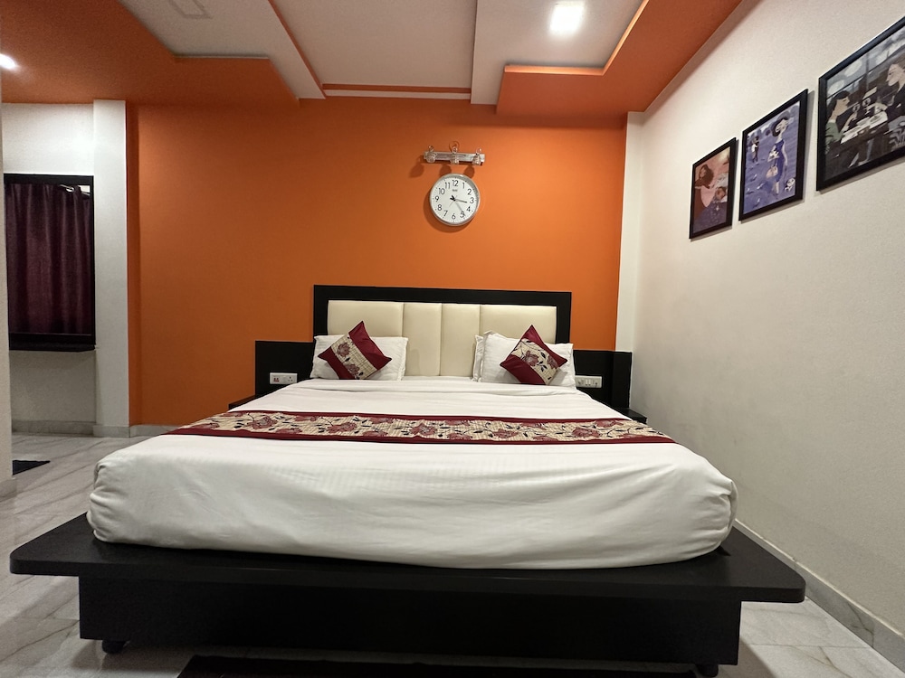 AARADHYA RESIDENCY 19/50