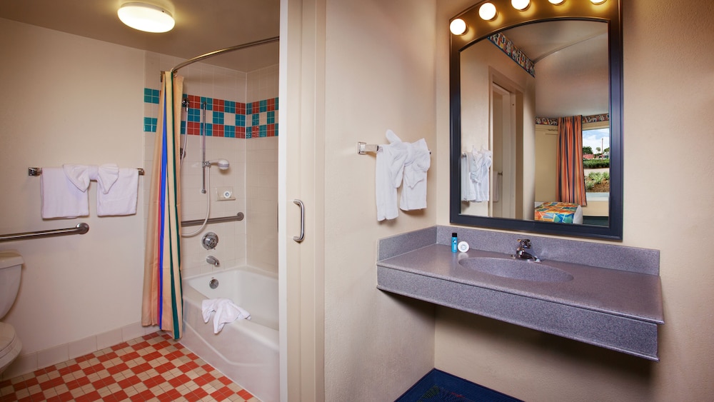 Disneys All Star Music Resort 50/50