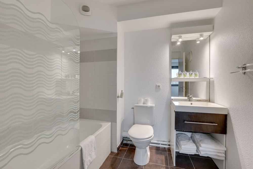 All Suites Appart Bordeaux Lac 56/63